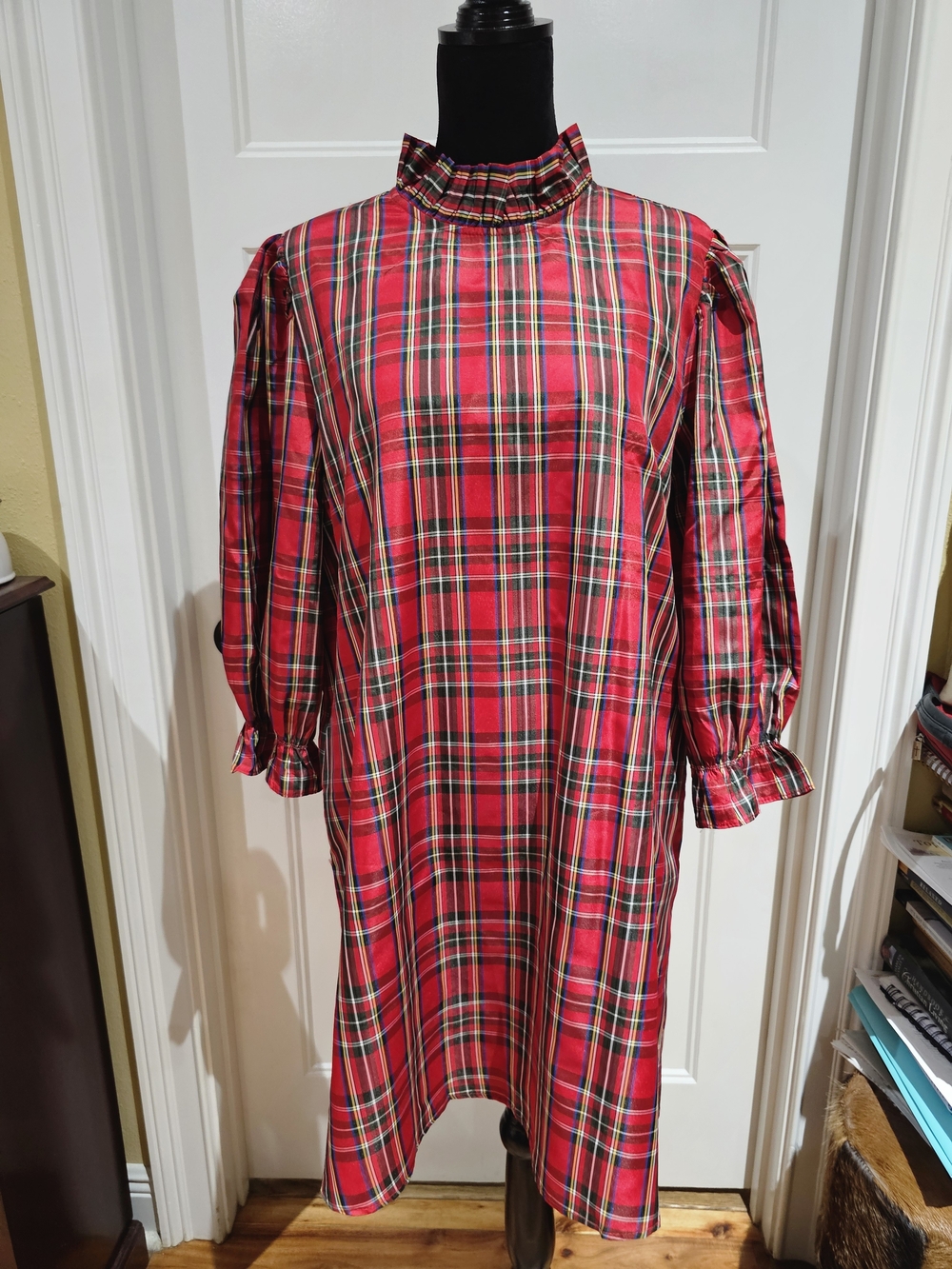 Red Plaid Ruffle-Collar Long Sleeve Dress